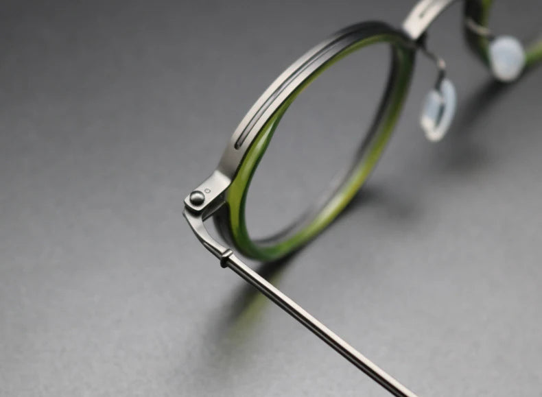 Montura de gafas de titanio vintage Luxxion