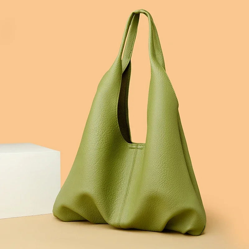 HANDBAG BRILLIANT VERSATILE
