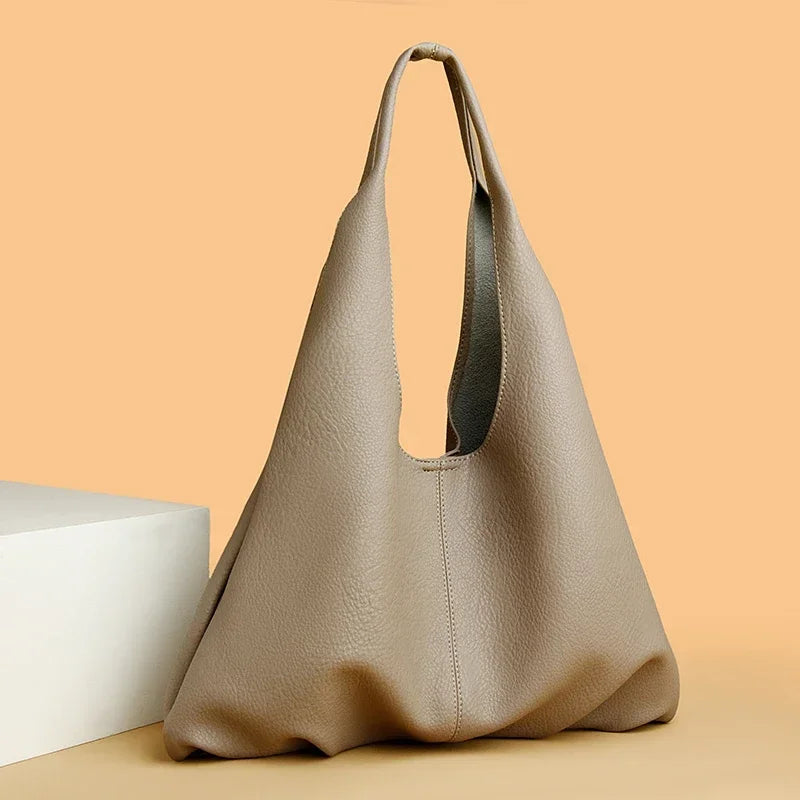 HANDBAG BRILLIANT VERSATILE
