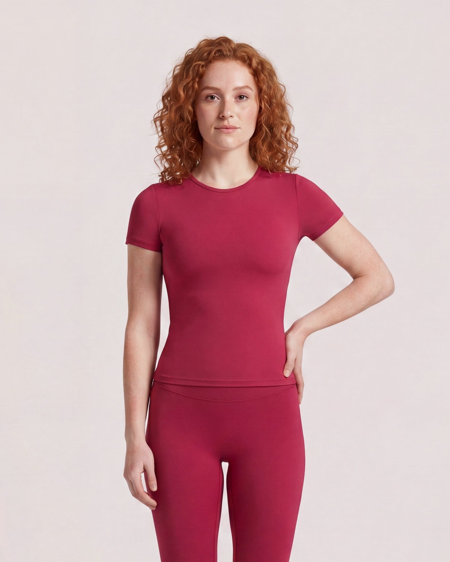 VARCEA Red Seamless T Shirt