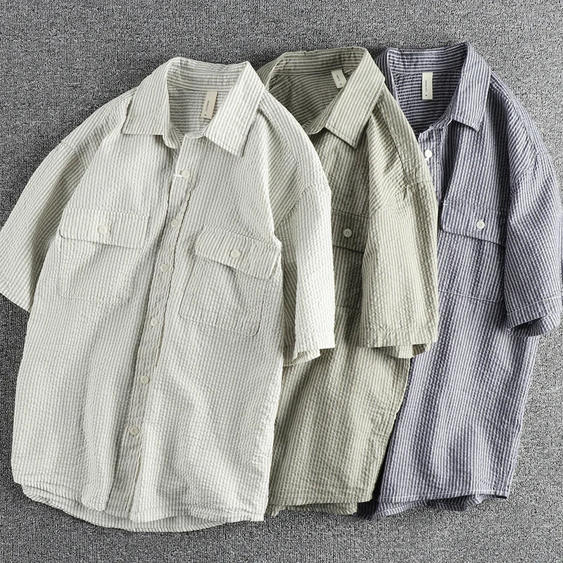 SHORT-SLEEVED SHIRT