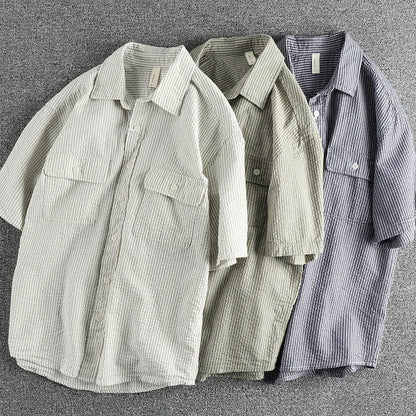 SHORT-SLEEVED SHIRT