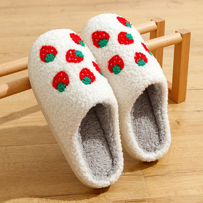 HOME SLIPPERS STRAWBERRY