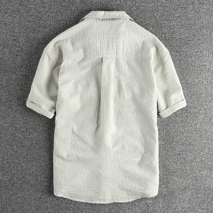 SHORT-SLEEVED SHIRT