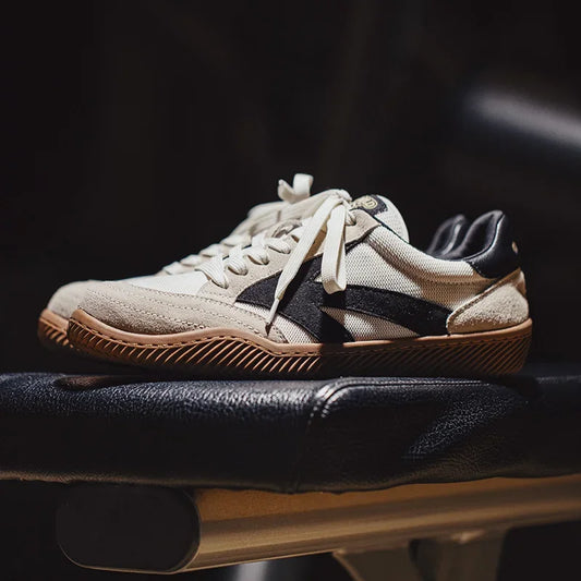 Low-Top-Tennis-Sneakers im Retro-Look