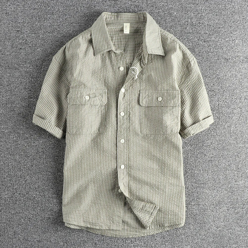 SHORT-SLEEVED SHIRT