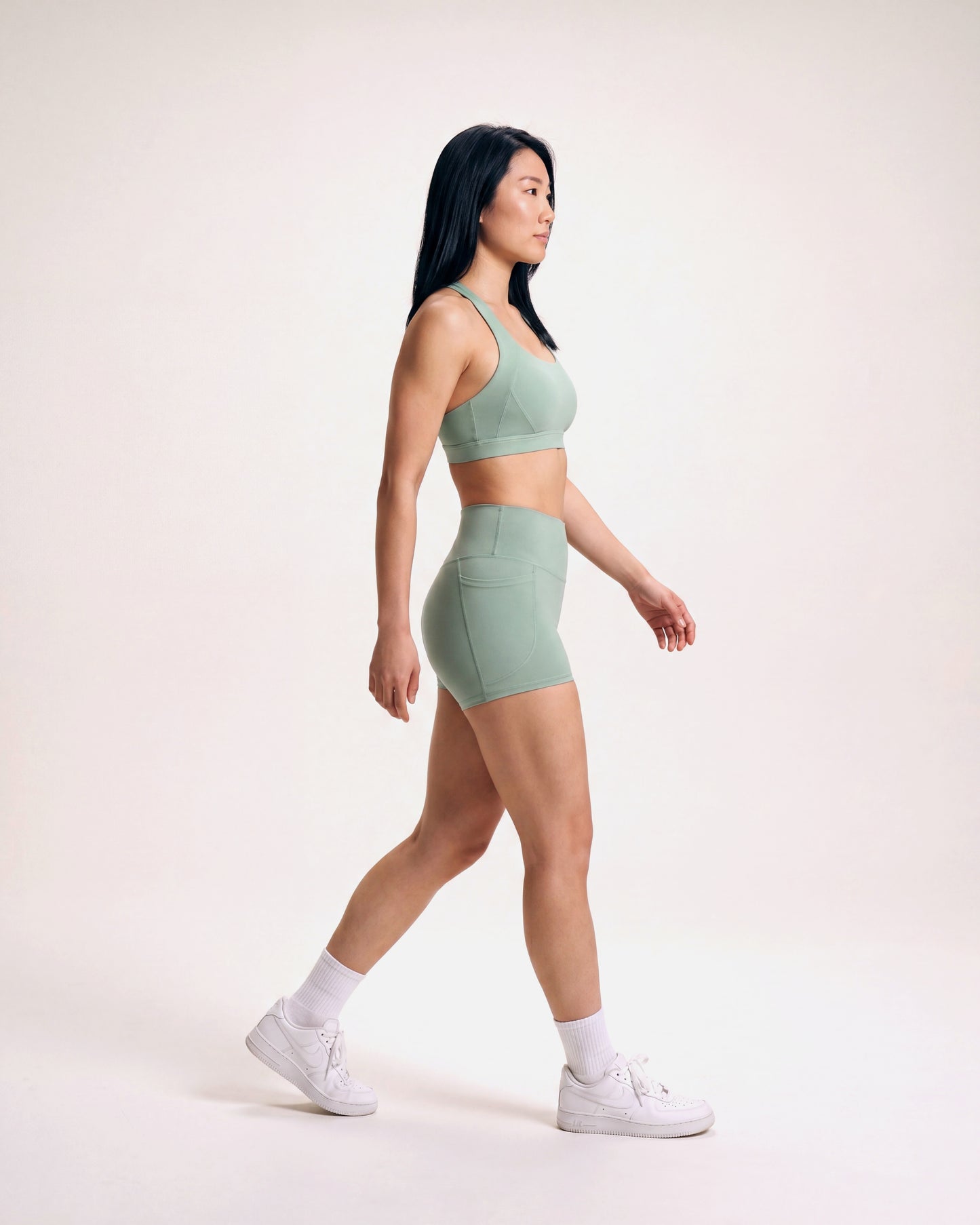 VARCEA Light Green Cross Sports Bra