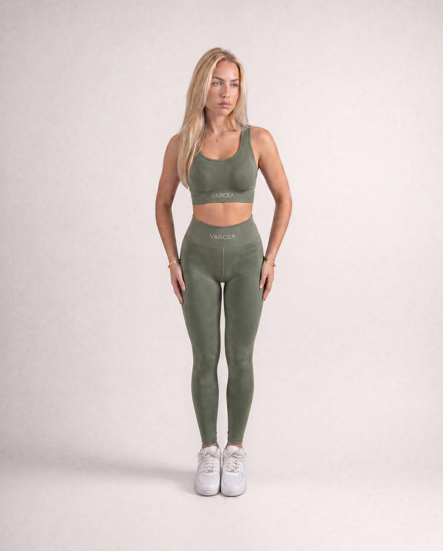 Seamless Set
