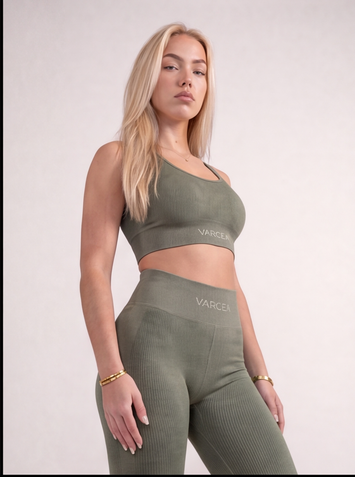 Seamless Set