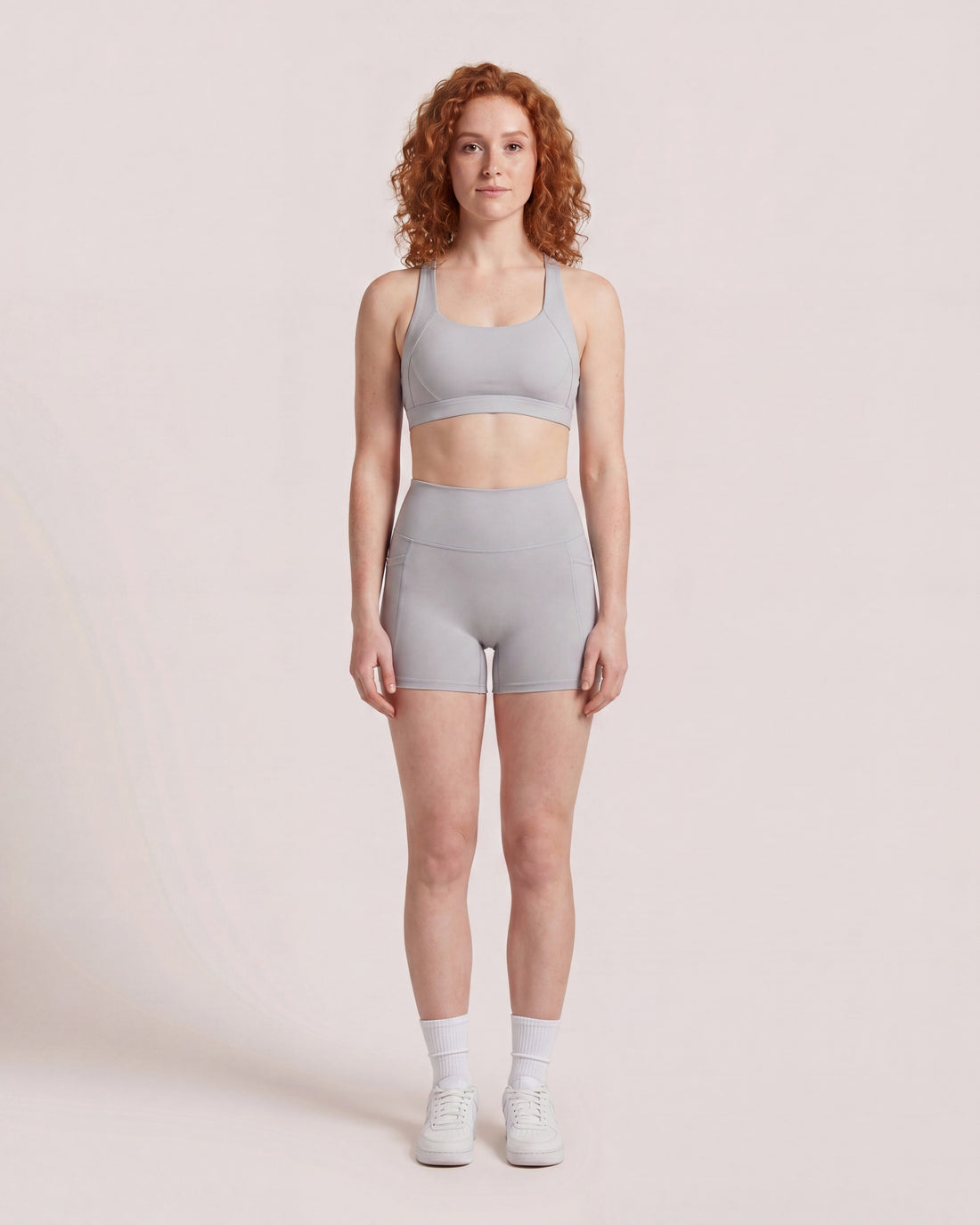 VARCEA Light Grey seamless pocket biker shorts – front view, full body