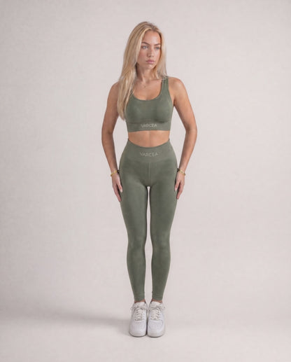 Seamless Set