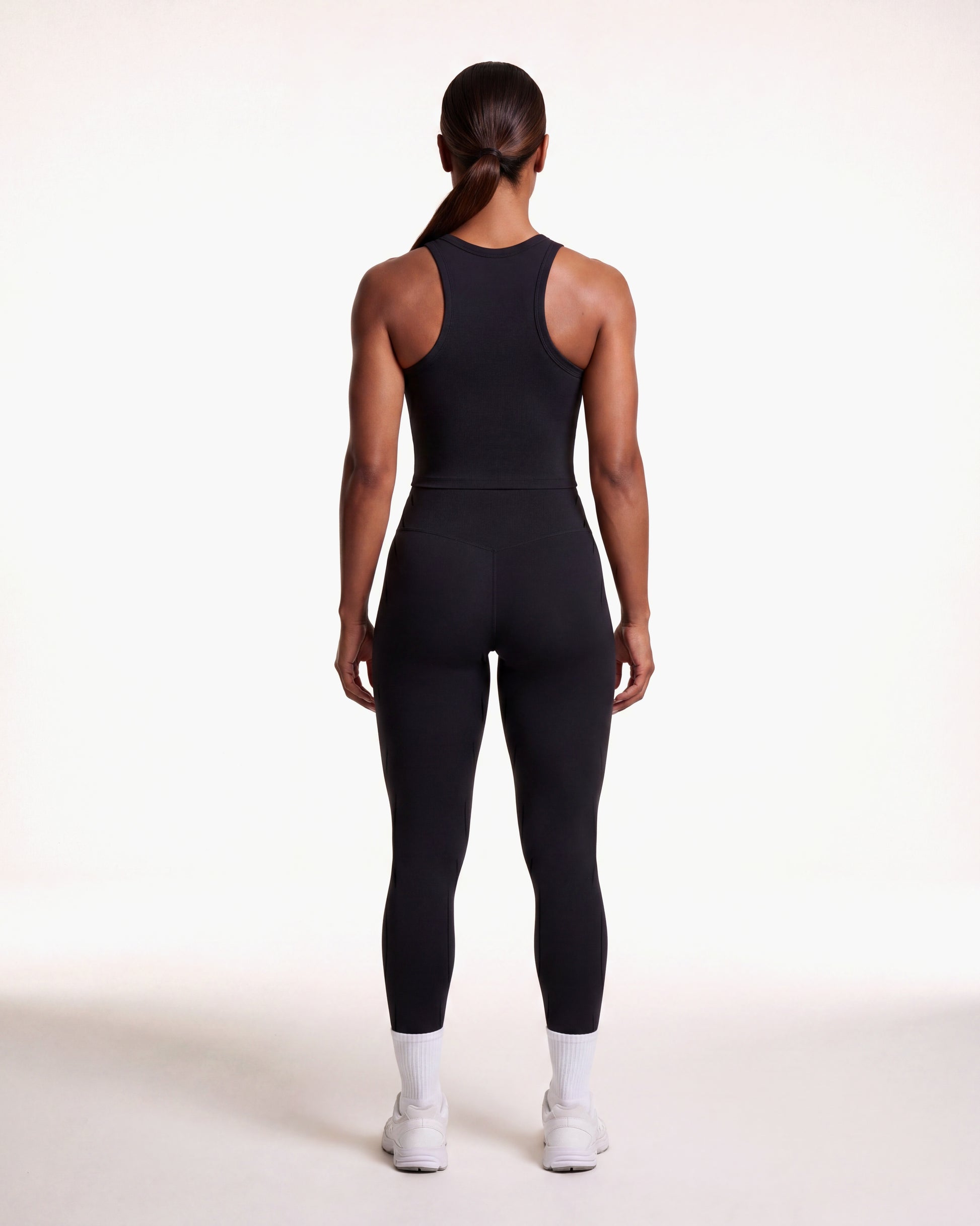VARCEA Seamless High Tank in black — back view