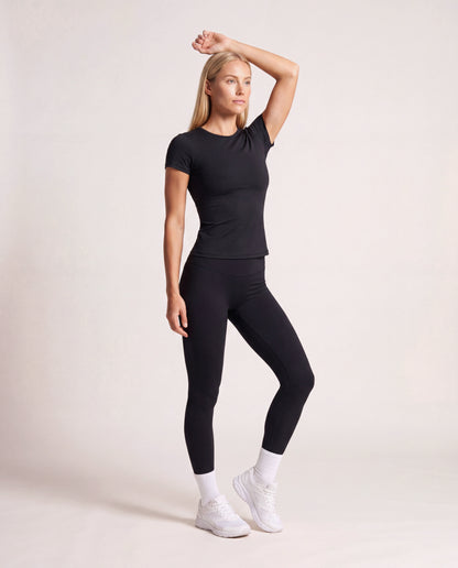 VARCEA Black Seamless T Shirt