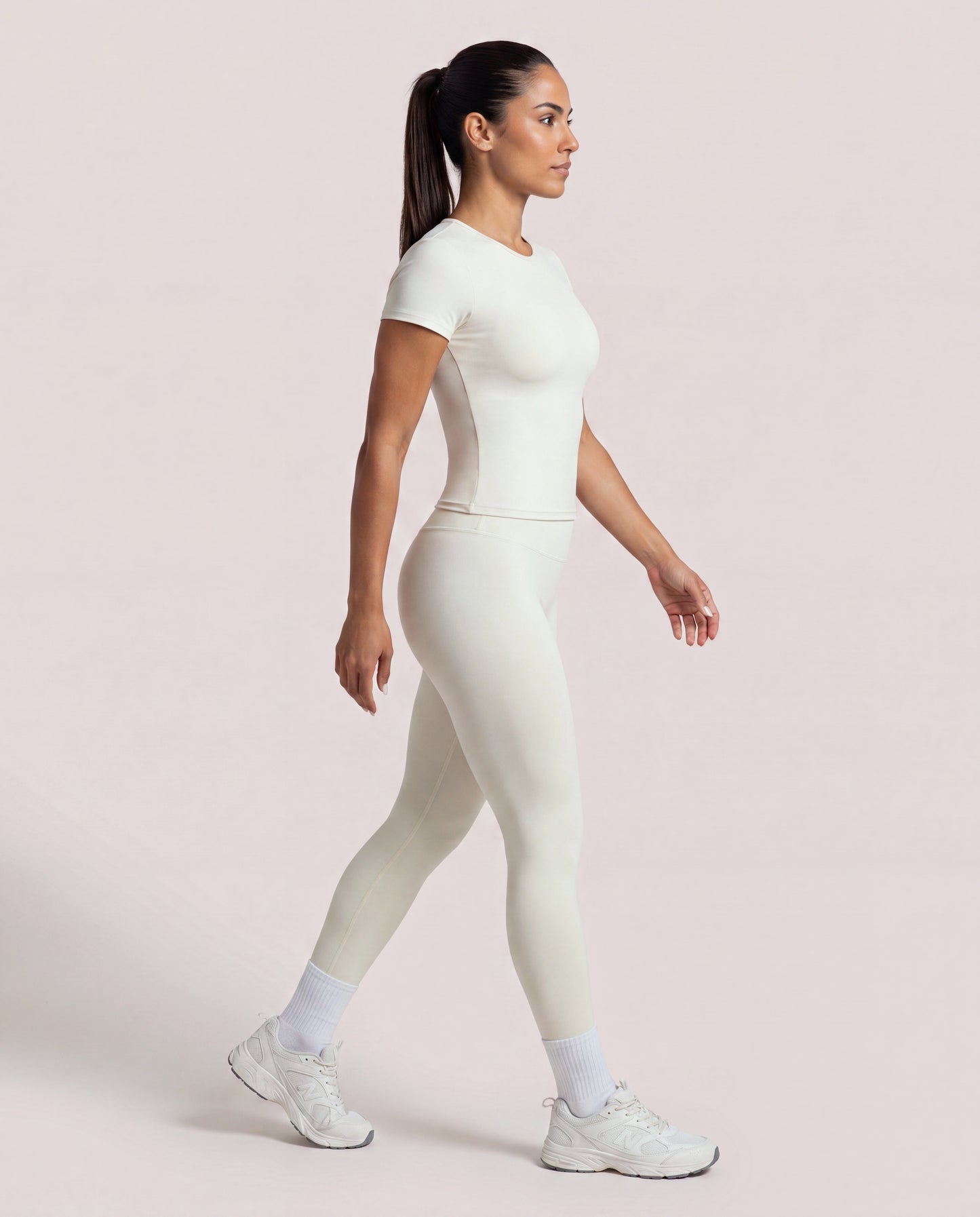VARCEA Light Ivory Seamless T Shirt