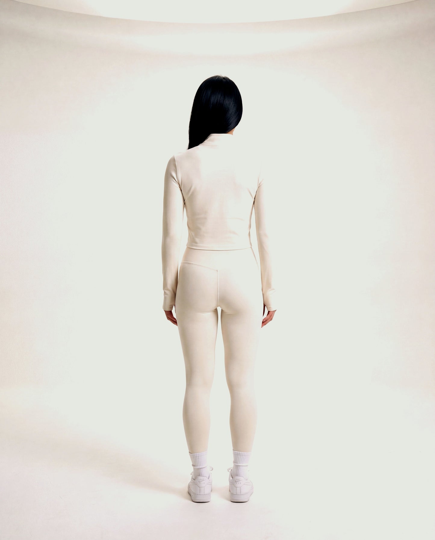 VARCEA Light Ivory Seamless Zipper Jacket