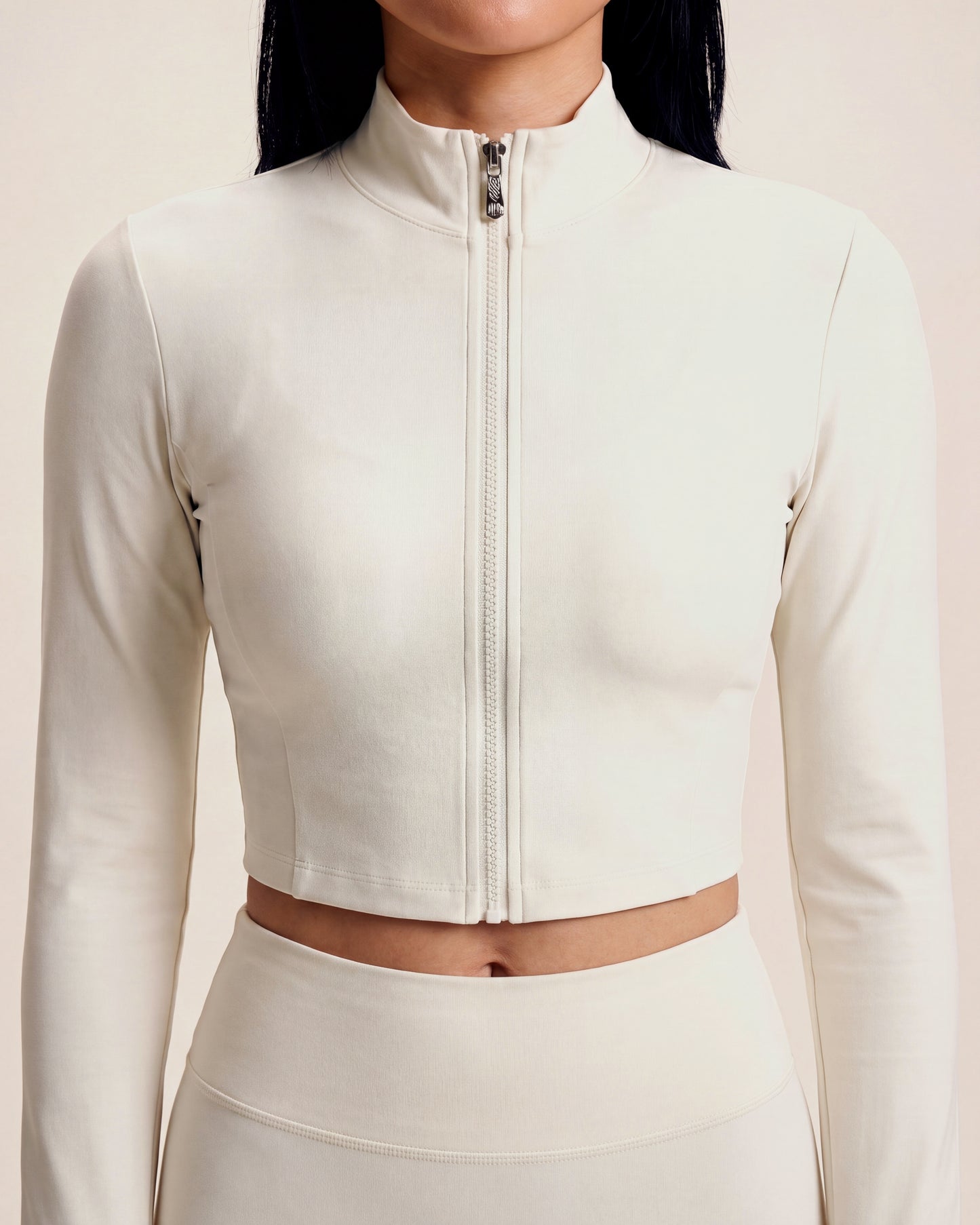 VARCEA Light Ivory Seamless Zipper Jacket