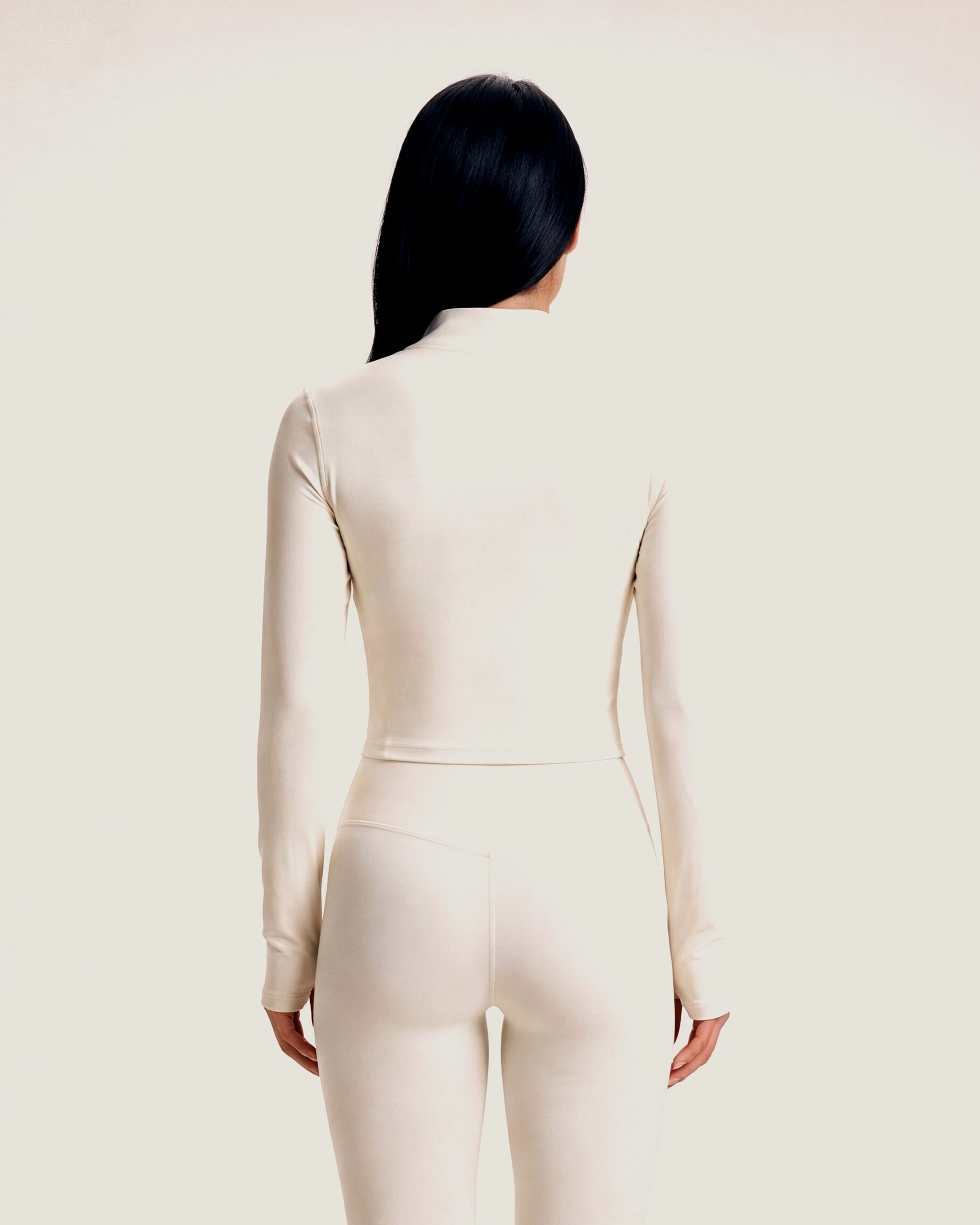 VARCEA Light Ivory Seamless Zipper Jacket